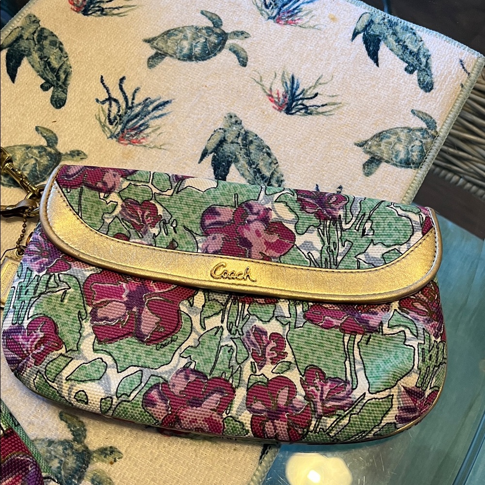 Coach Floral Tote in Green, Pink & Gold Accents - Picture 8 of 12